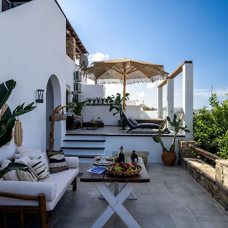 Mythodea Luxury