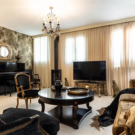 Mythodea Luxury I Naxos *