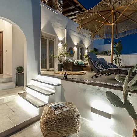 Mythodea Luxury ι Sunset Horizon & Jacuzzi * Naxos City
