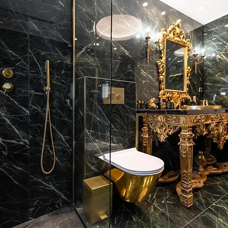 Mythodea Luxury ι Sunset Horizon & Jacuzzi Апартаменты *