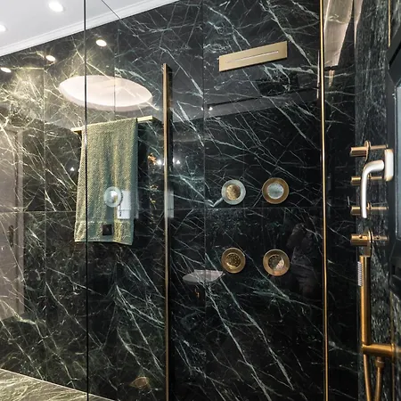 Апартаменты Mythodea Luxury ι Sunset Horizon & Jacuzzi Naxos City