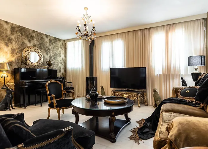 Mythodea Luxury I Naxos *