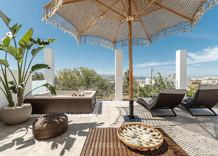 Mythodea Luxury I Naxos